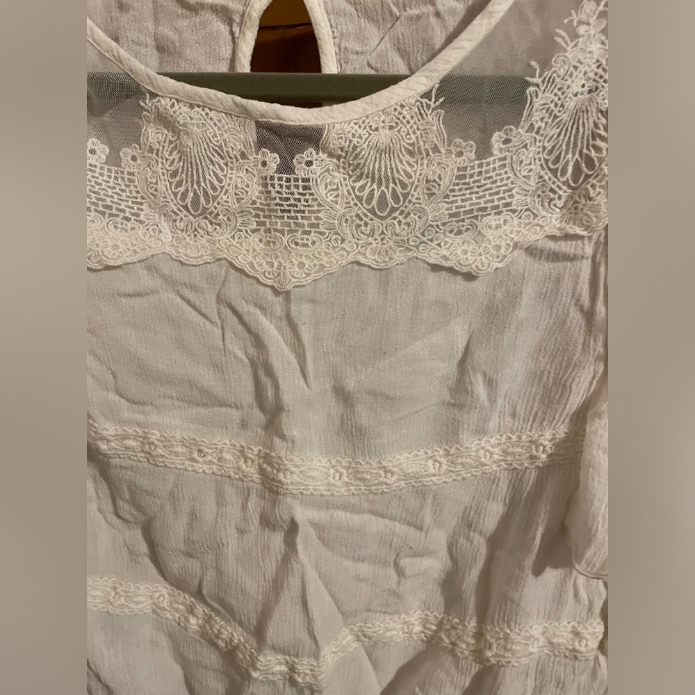 Hollister Flutter Sleeve Lace Striped Mesh/Lace Neck Detail Rope Tie Hem Crop - Picture 2 of 12